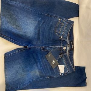 NWT Capri Jeans👖